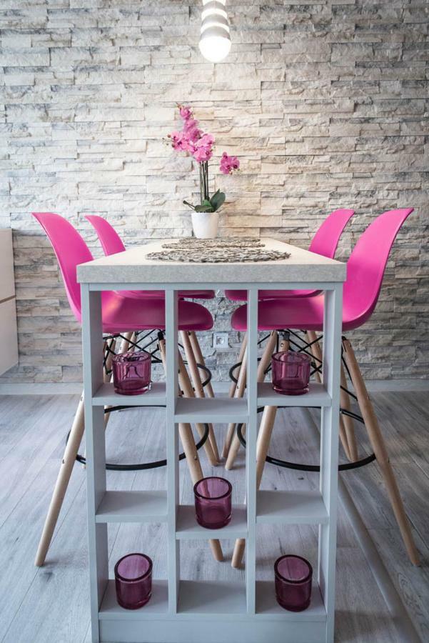 Apartament Elegance Pink Rewal Buitenkant foto